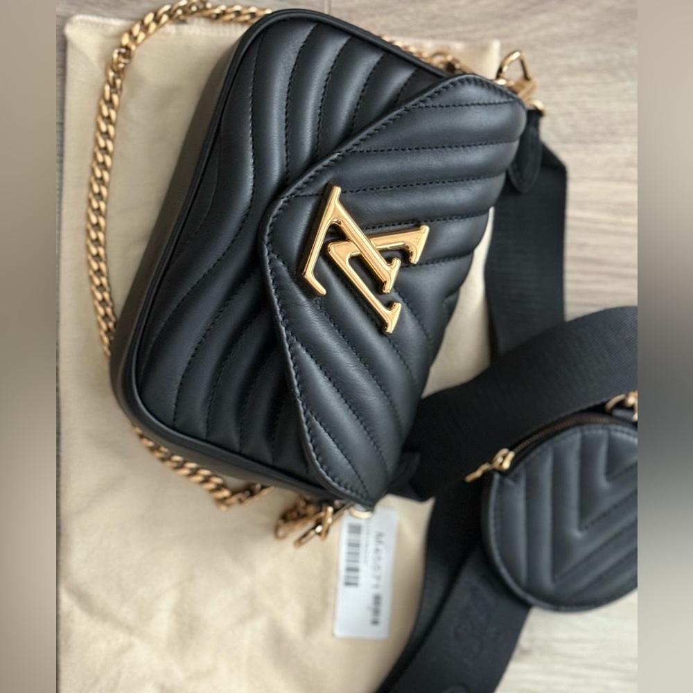 Louis Vuitton New Wave Multi Pochette – Black/Gold – BRAND NEW – Full Set ✨